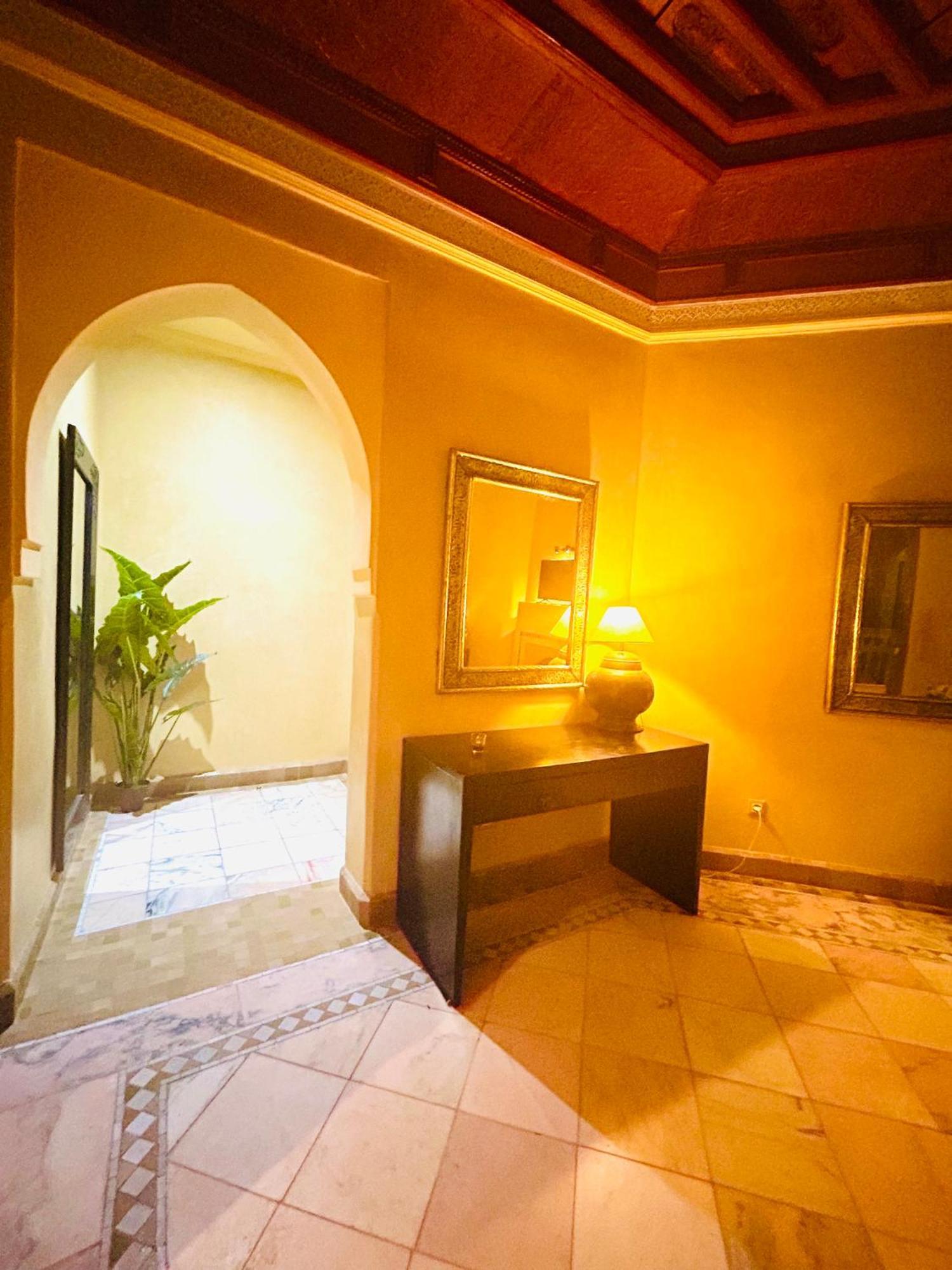 Appartement Spacieux Avec Piscine A La Palmeraie Marrakesh Eksteriør billede