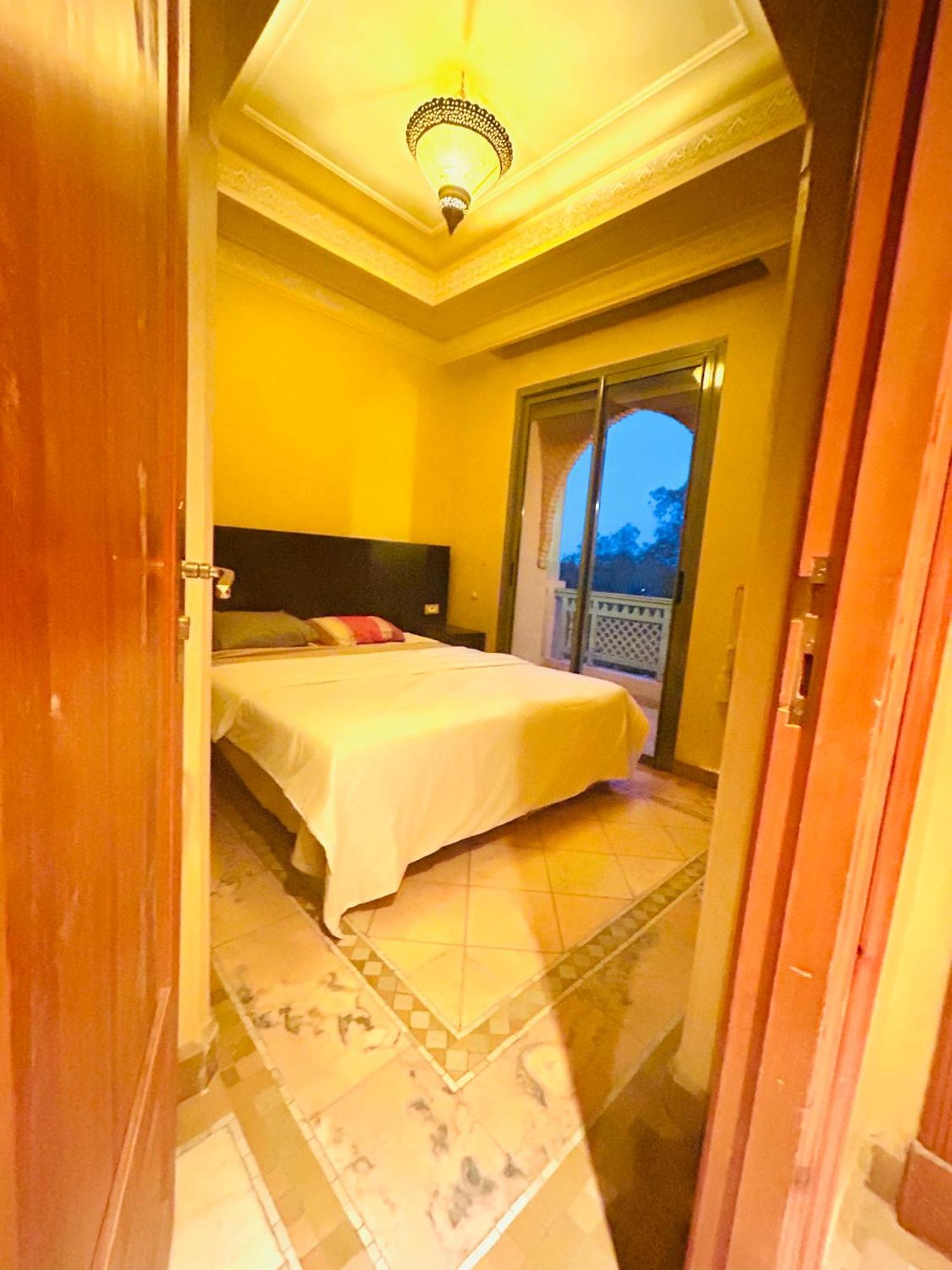 Appartement Spacieux Avec Piscine A La Palmeraie Marrakesh Eksteriør billede